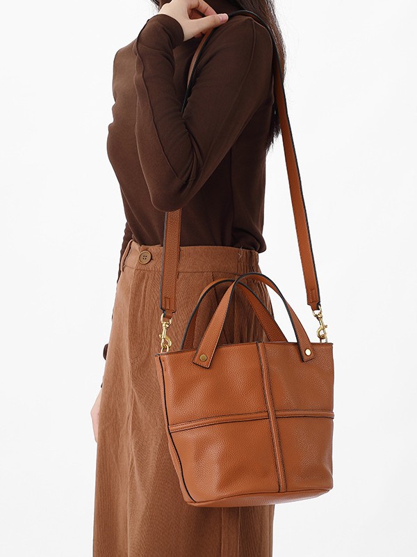 V-Quilted Small Square Bag | French Vintage Chain Shoulder Bag